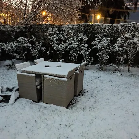 Perle Urbaine : Jardin Spacieux! *