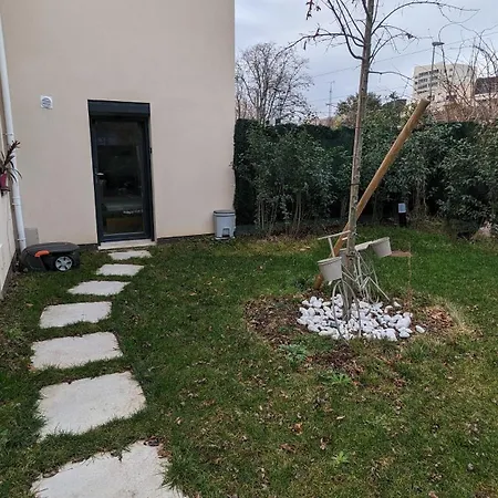 Perle Urbaine : Jardin Spacieux! Apartment *